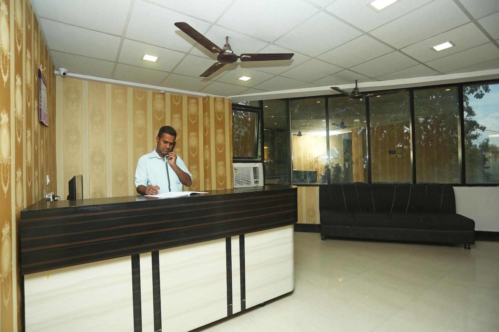 Hotel O Satyam Swagat Jawalapur ภายนอก รูปภาพ